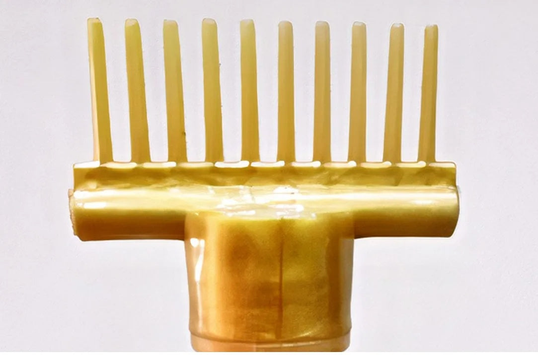 Hair Oil Selfie Bottle – Root Comb Applicator for Even Scalp Coverage | Hair Dye & Oil Applicator Bottle | Available in Single & Pack of 2