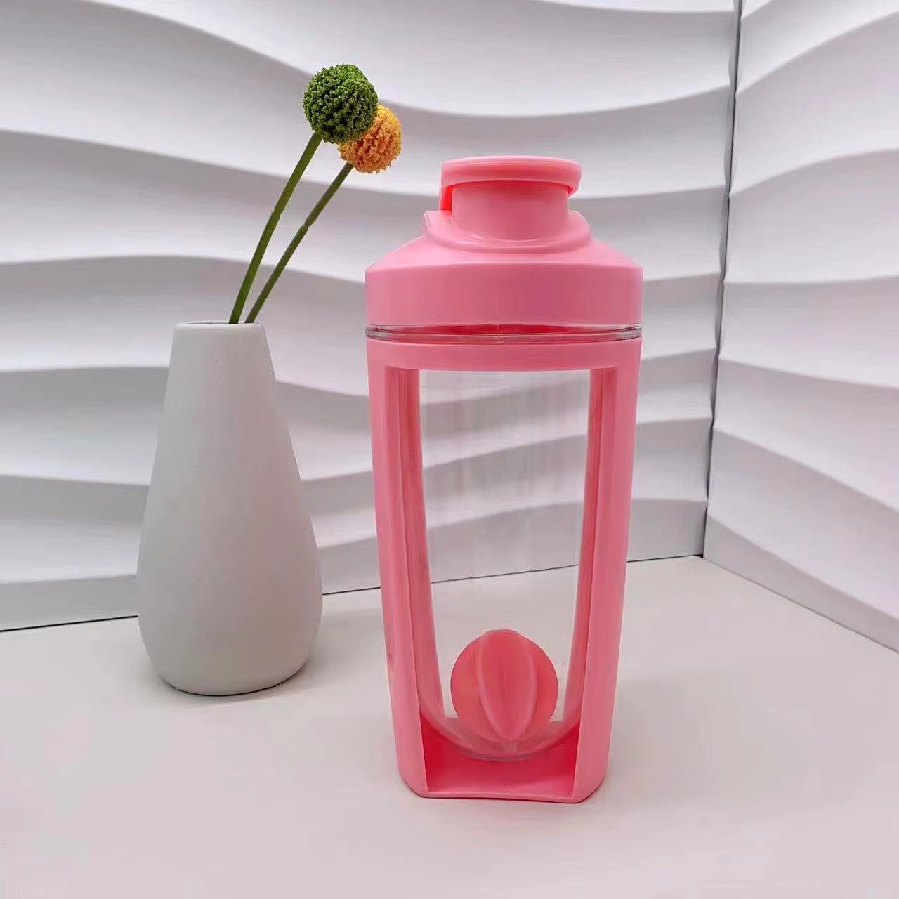 500ML Sports Protein Shaker Bottle, Leak-Proof Outdoor Travel Juice Cup